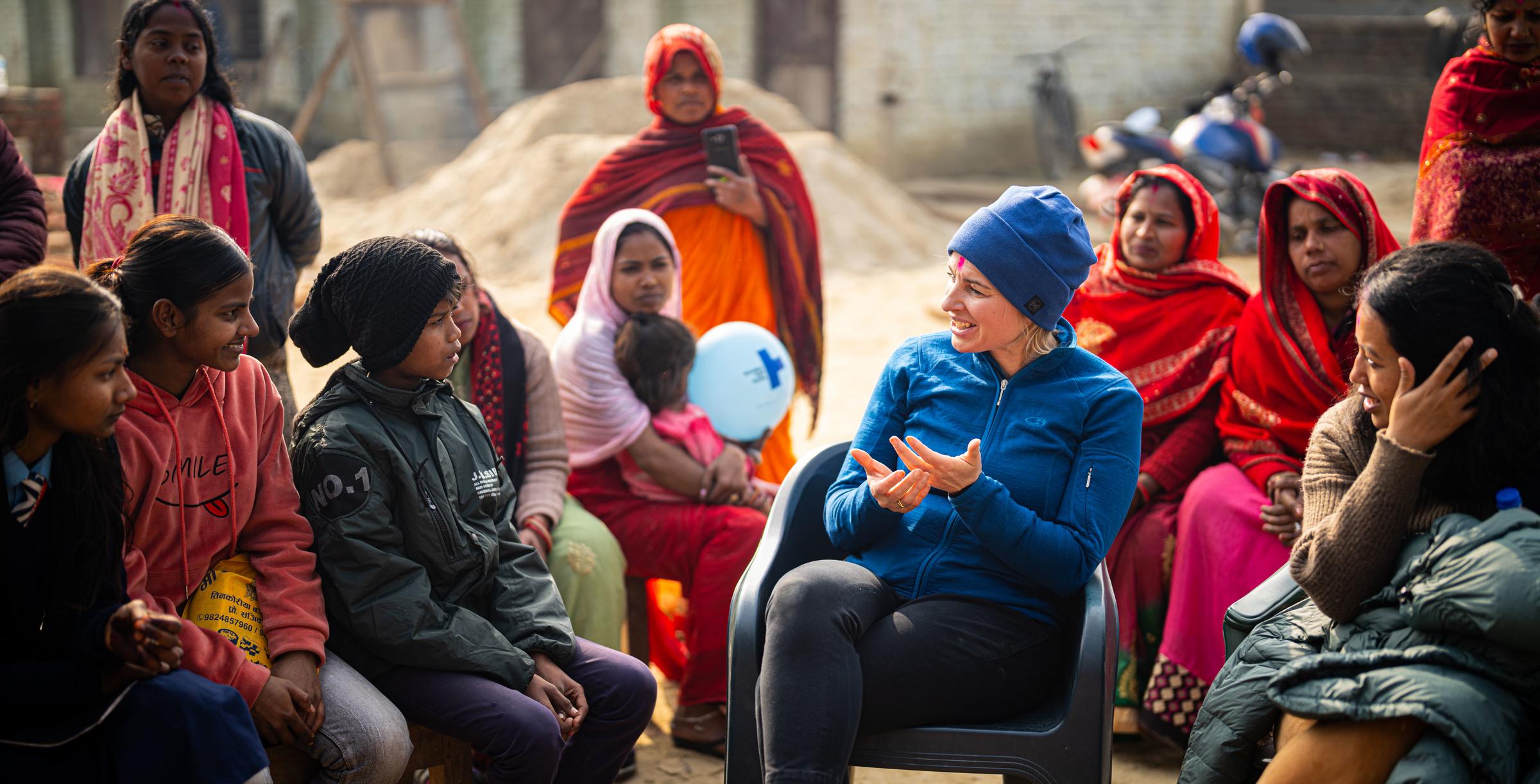 Sabine Heinrich bei Ihrem Besuch in Nepal (Quelle: Jakob Studnar)